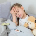 أخطر 10 من أعراض نقص فيتامين د عند الأطفال لا يجب تجاهلها